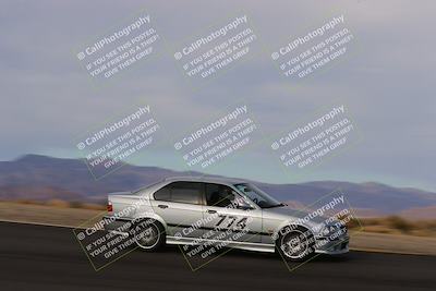 media/Jan-08-2023-SCCA SD (Sun) [[8f6a5b9391]]/Intermediate Group/Session 1 (Bowl)/